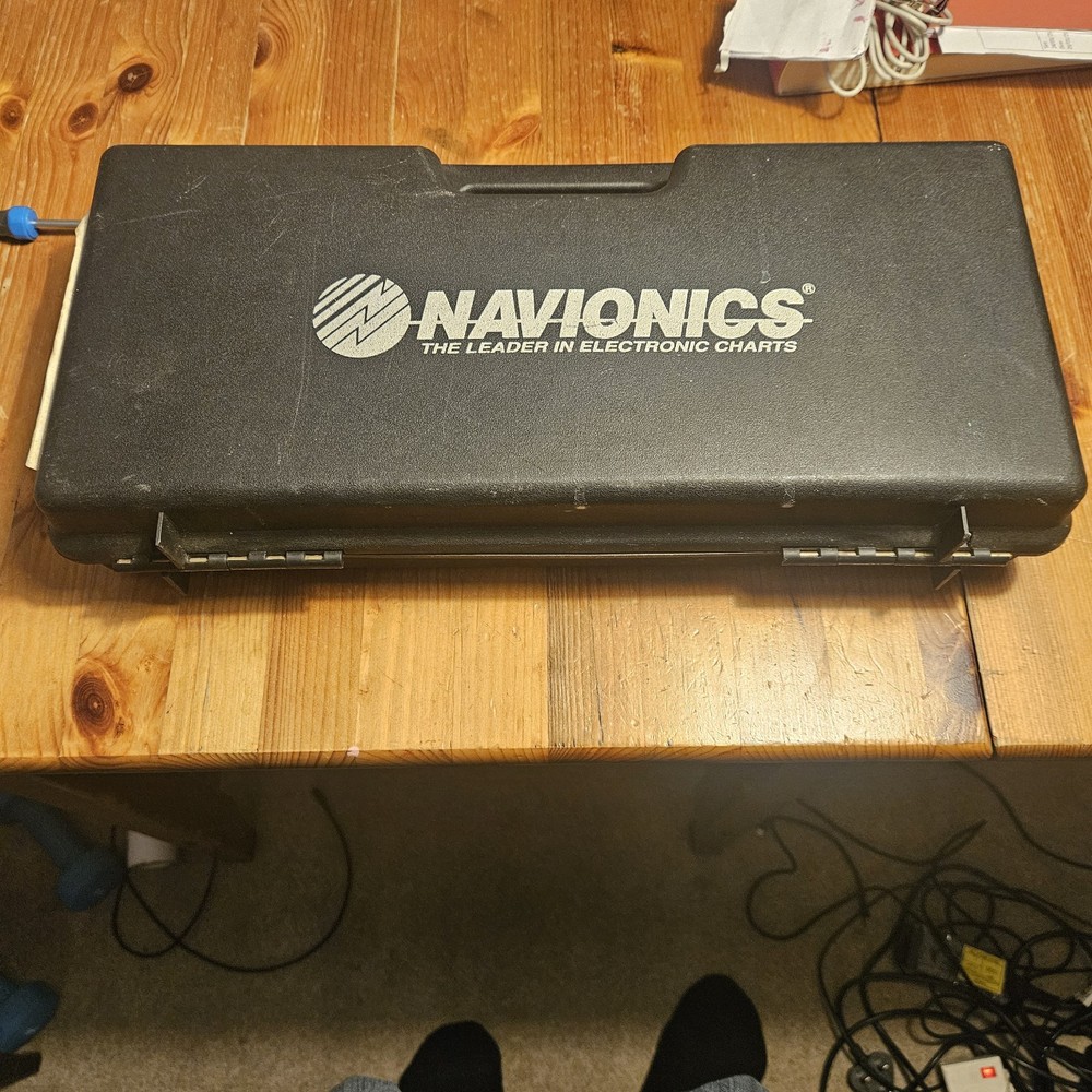 GEONAV 6 PLUS Marine GPS – Working Navionics