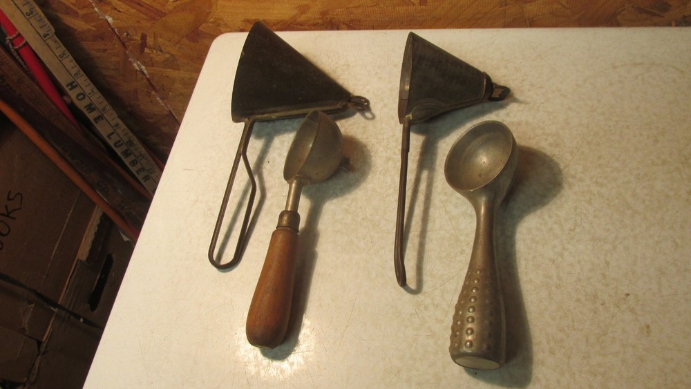 4 Antique Ice  Cream Scoops Dippers  Cones