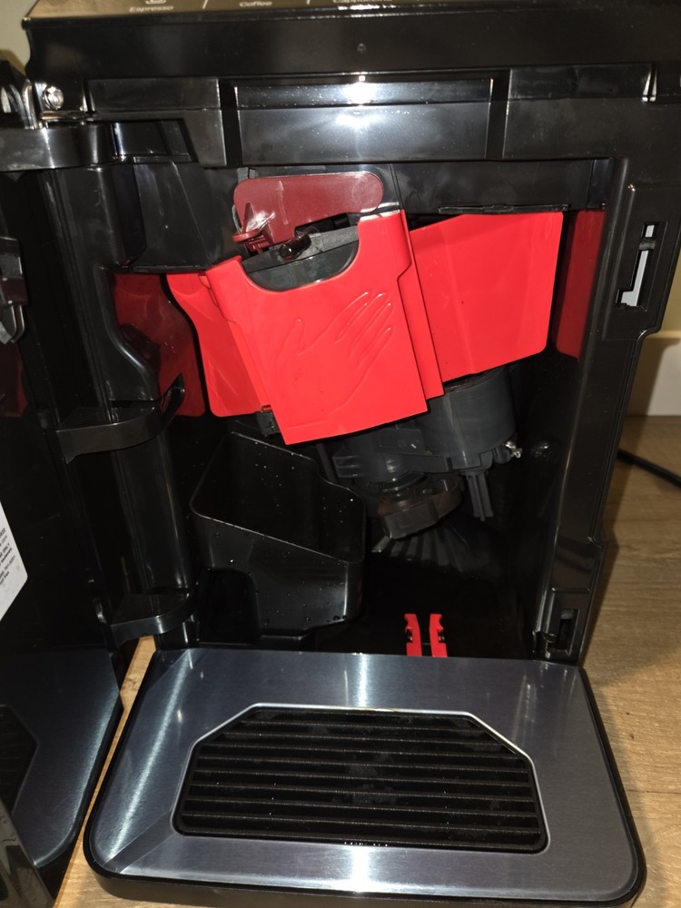 Bosch 300 Series Fully Automatic Espresso Machine VeroCafe Silver Pre-Owned