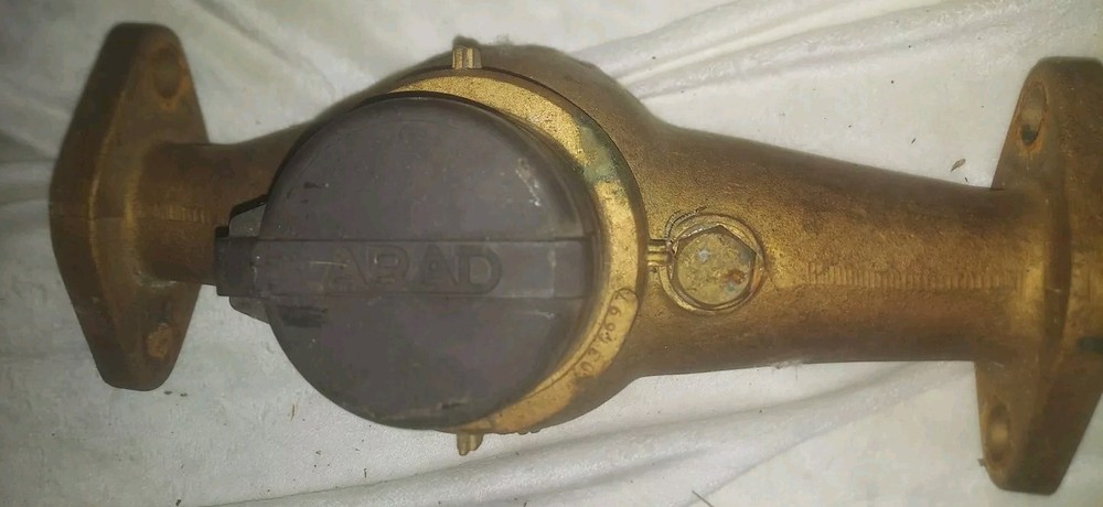 Arad 1 1/2" Water Meter Used