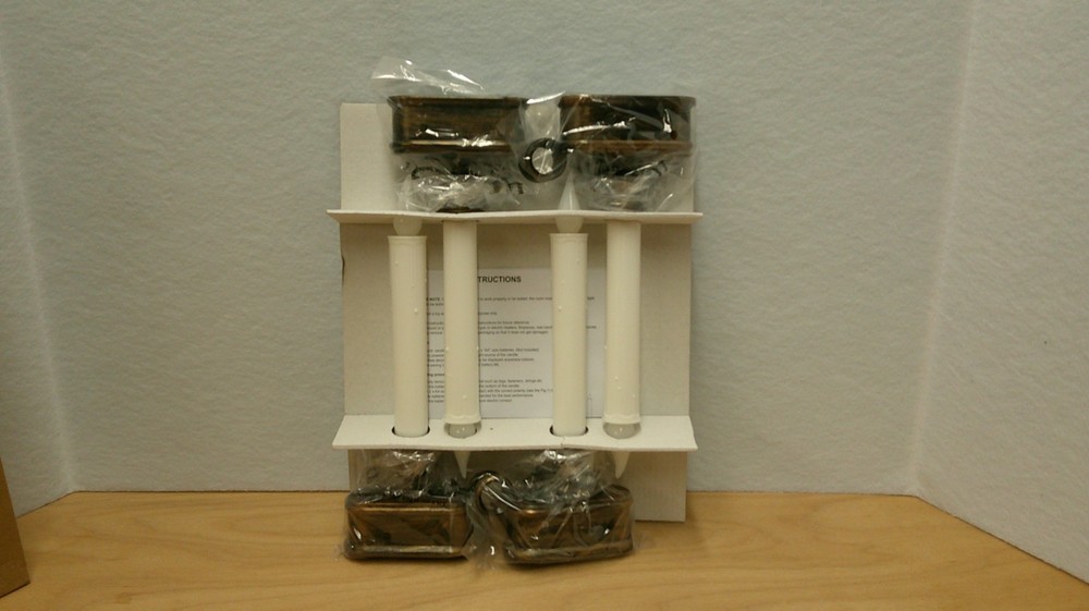 LED - Light Sensor Window Candles - 4pk