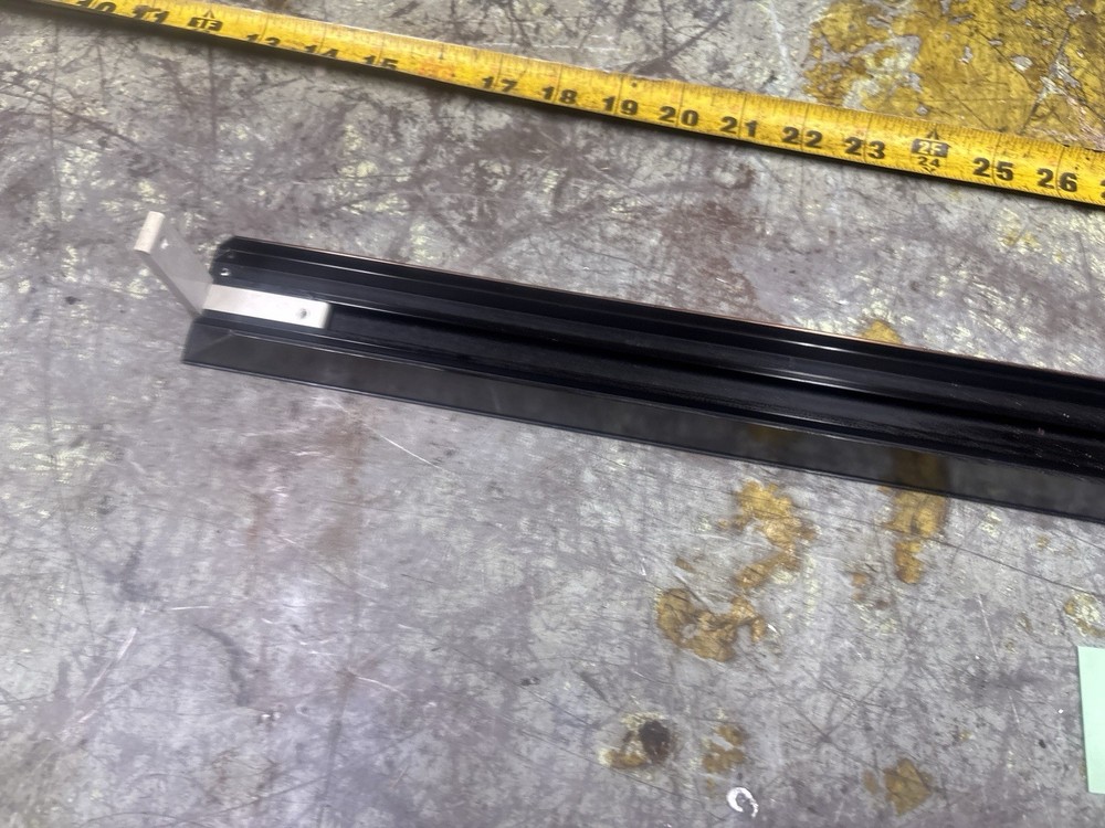 KINTERA REFRIGERATOR KGD23R-LH Too Light Panel Bracket Rail