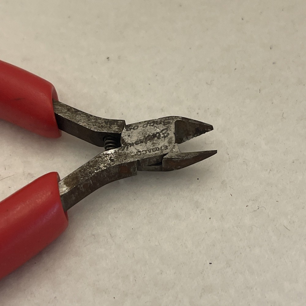 Snap On Tools USA Small Precision Electronic Diagonal Cutters E710ACG