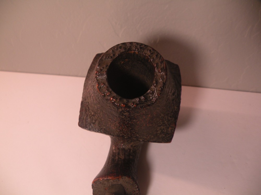 Bari Wiking 7099 Pipe Handmade in Denmark Rusticated