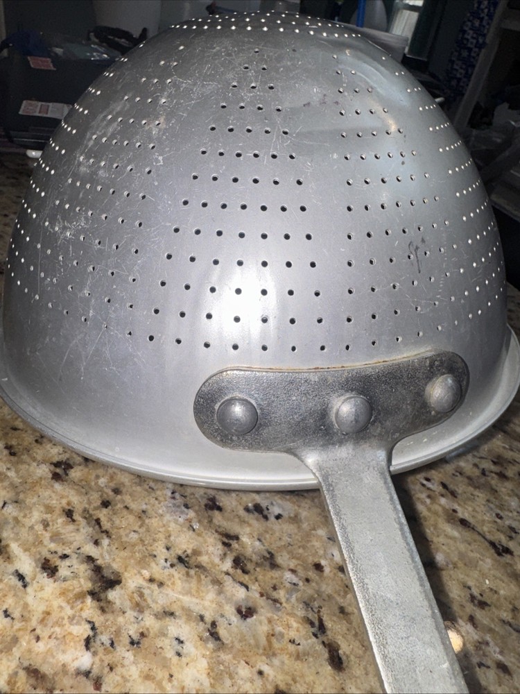 5 qt Aluminum Spaghetti Strainer Box E