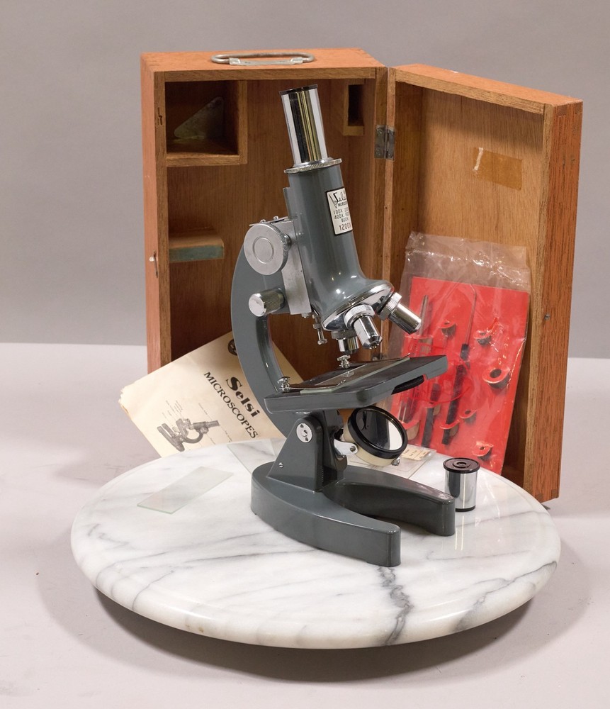 Selsi 1200x microscope with box and accessories. Immaculate condition.