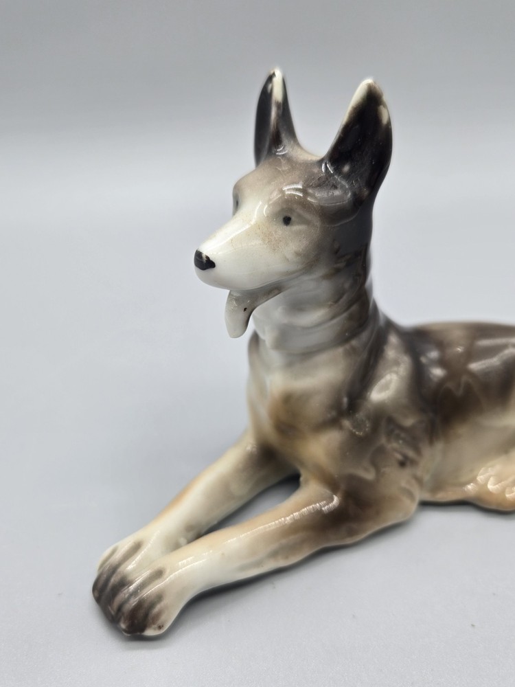Vintage Ceramic Laying Down Shepherd Dog ( some flaws)