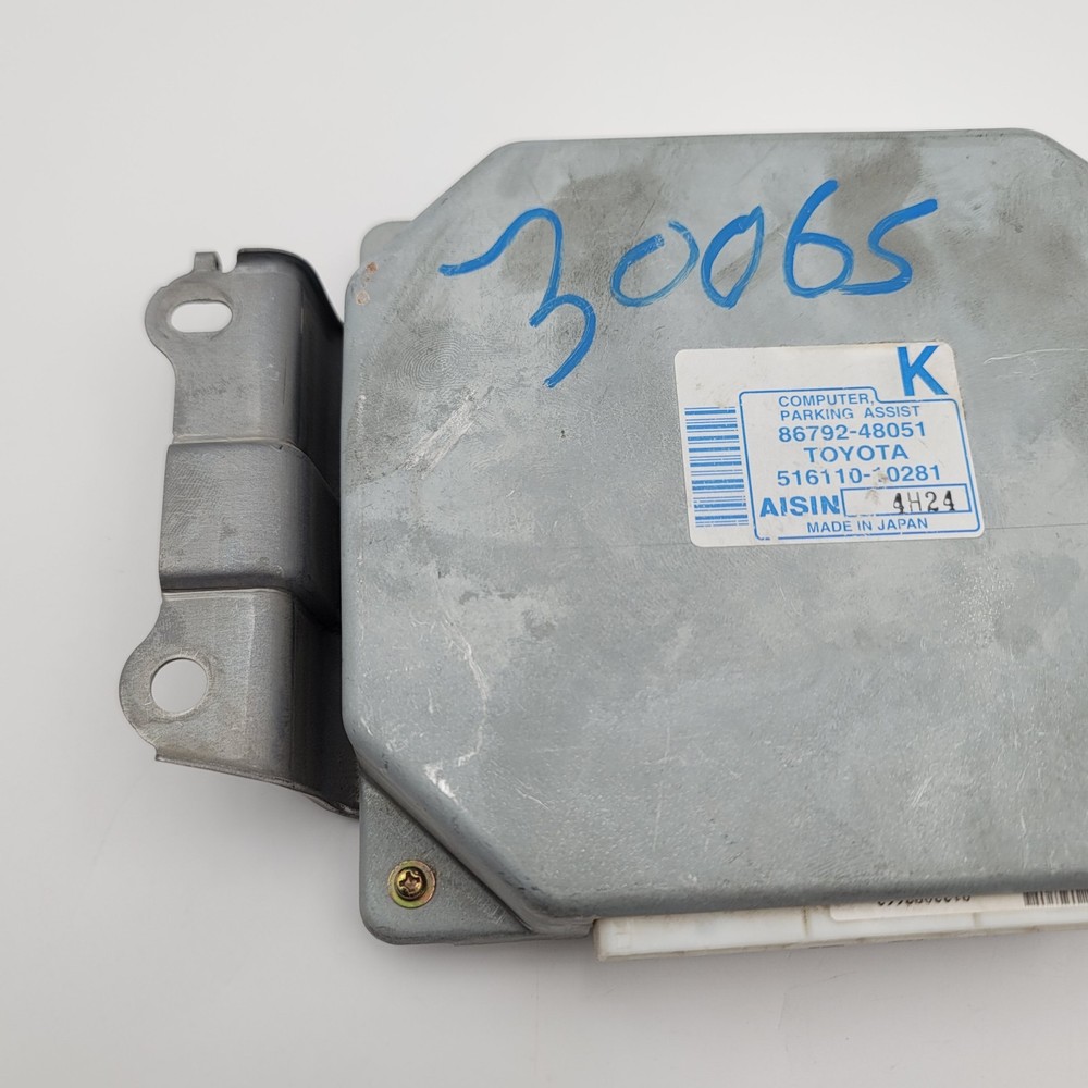 2005 Lexus RX330 Parking Assist Computer Control Module 86792-48051