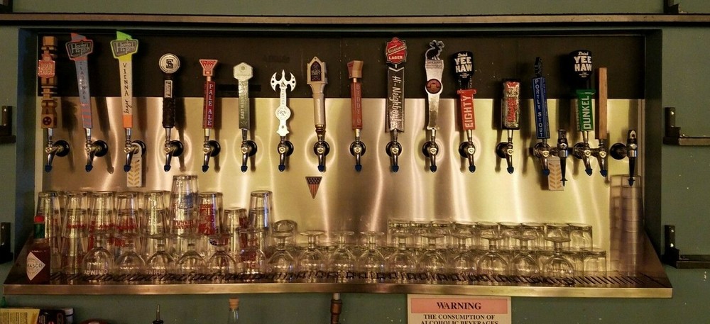 BREW WALL KEGORATOR WALK-IN COOLER