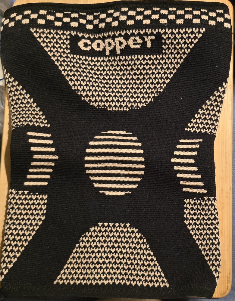 Copper Size 4XL Knee Support NEW WITHOUT PACK 1 Piece