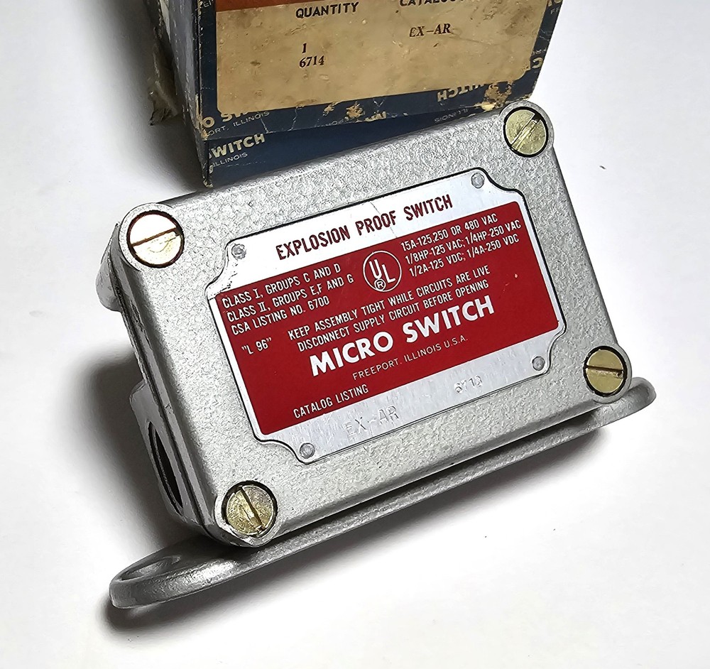 Micro Switch EX-AR Explosion Proof Roller Lever Limit Switch - New