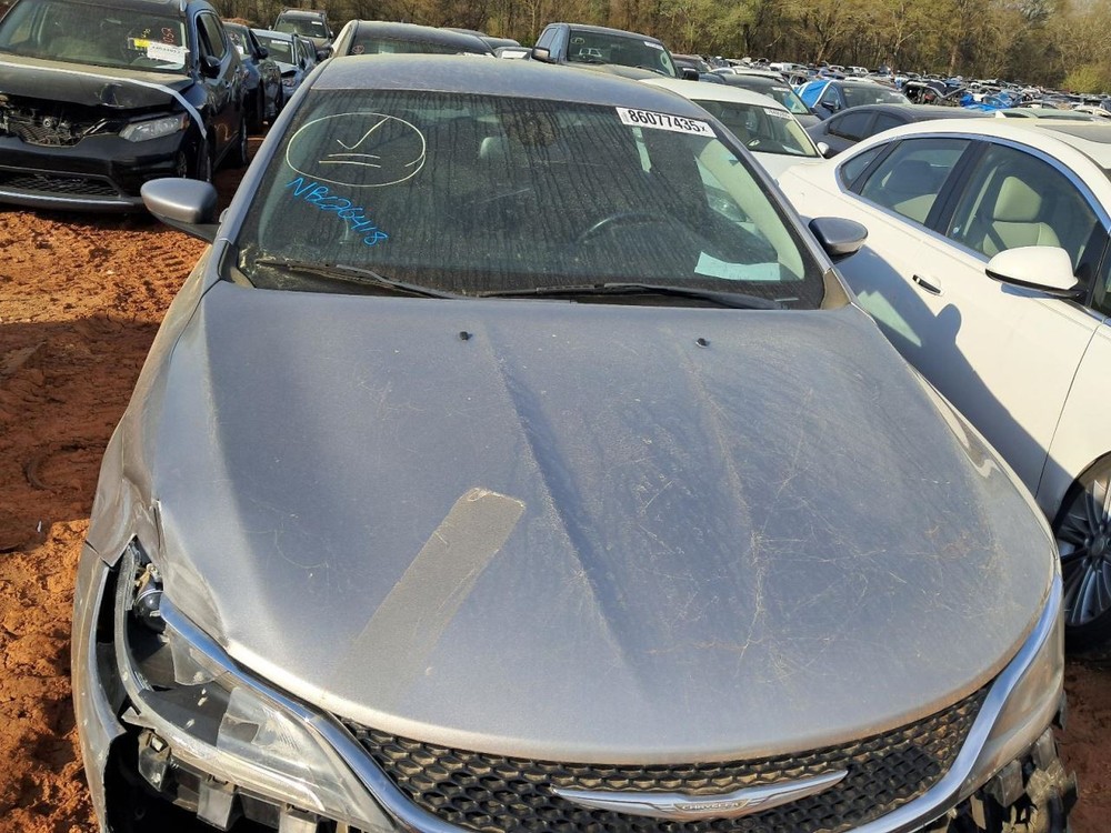 200 2016 Glove Box 5015842