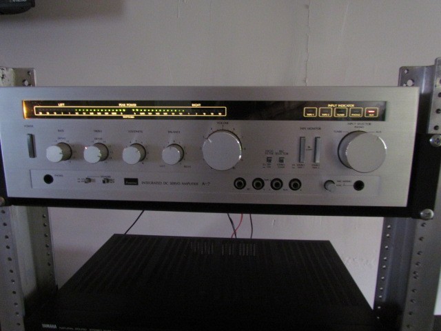 Sansui Integrated DC Servo Amplifier A-7 Silver Face -Tested -Working-VERY CLEAN