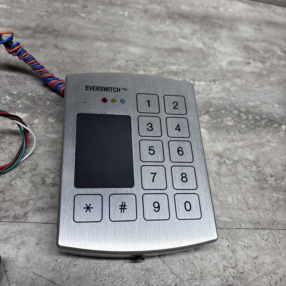 Barantech EverSwitch HID Reader With Keypad, Used, Untested
