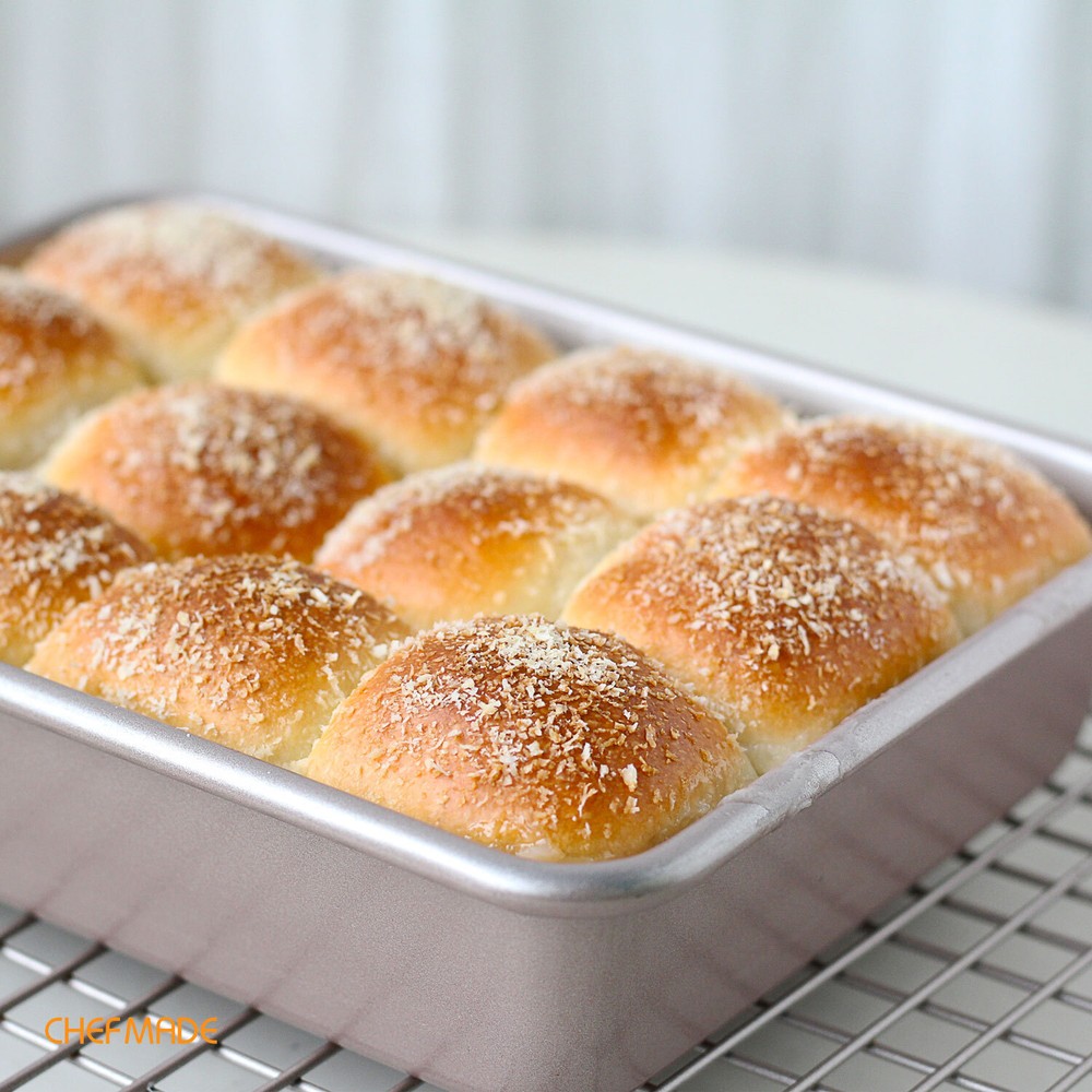 CHEFMADE Square & Rectangle Cake Pan, Nonstick Non-Teflon Baking Pan