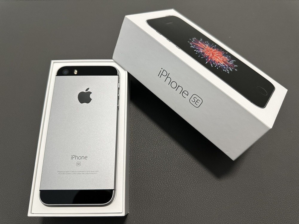 Apple iPhones Collection (12 Items)