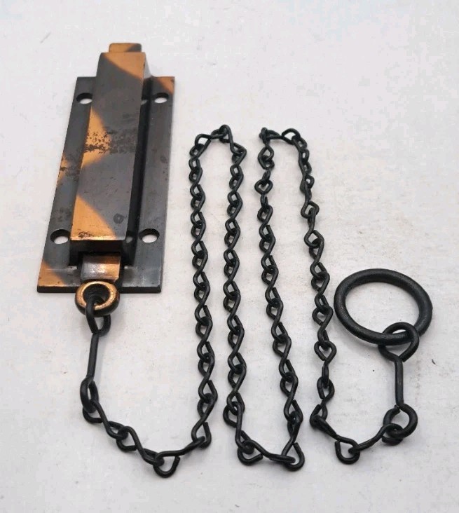 Antique Spring Loaded Latch Chain Pull Japanned Surface Mount Door Hardware