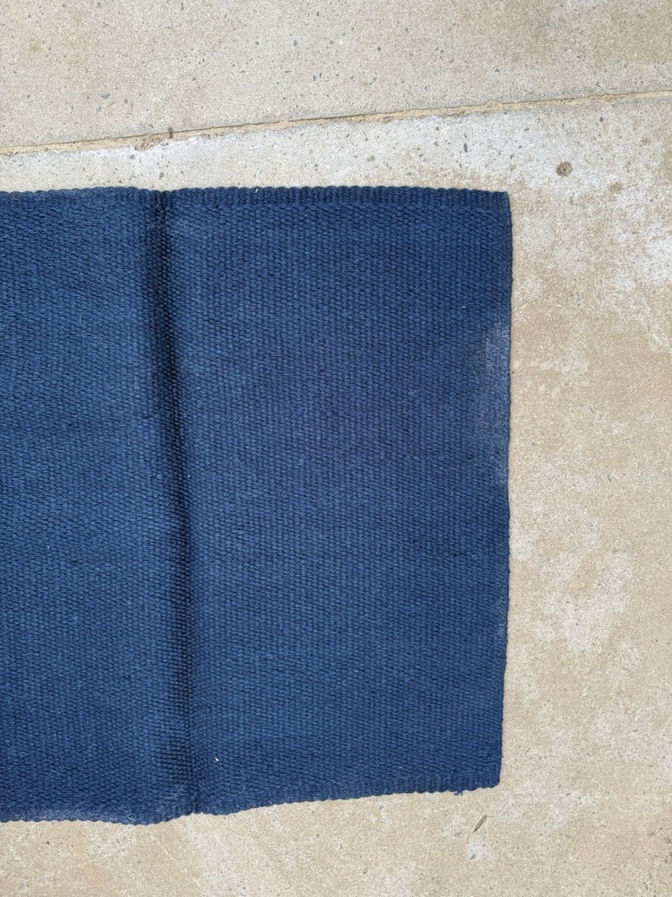MAYATEX western saddle Pad - Solid Navy wool Folding - Gently used