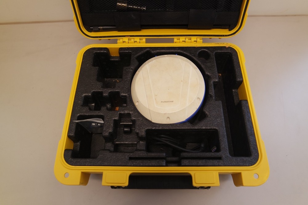 eGPS 20T GNSS Receiver