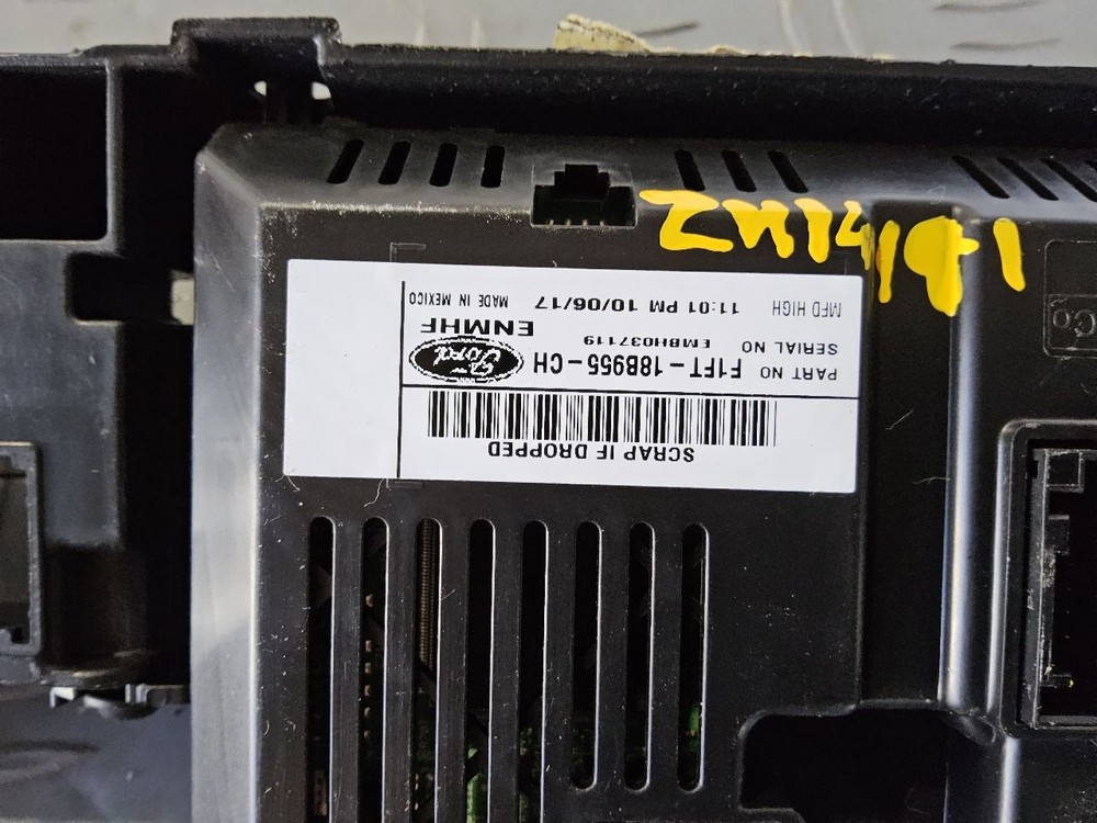 2015-2018 Ford Focus Front 4.2" Display Screen