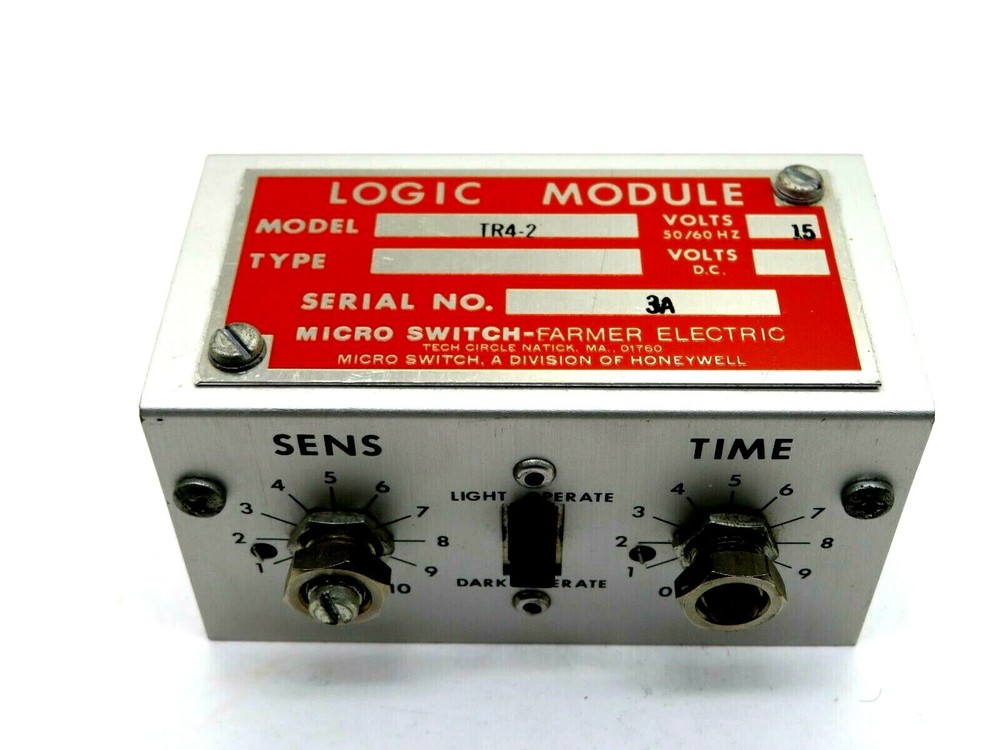 USED MICRO SWITCH TR4-2 MODULE 15V 50/60HZ 8PIN TR42
