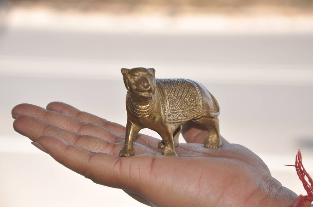 Vintage Brass Handcrafted Engraved Solid Heavy Lion Figurine