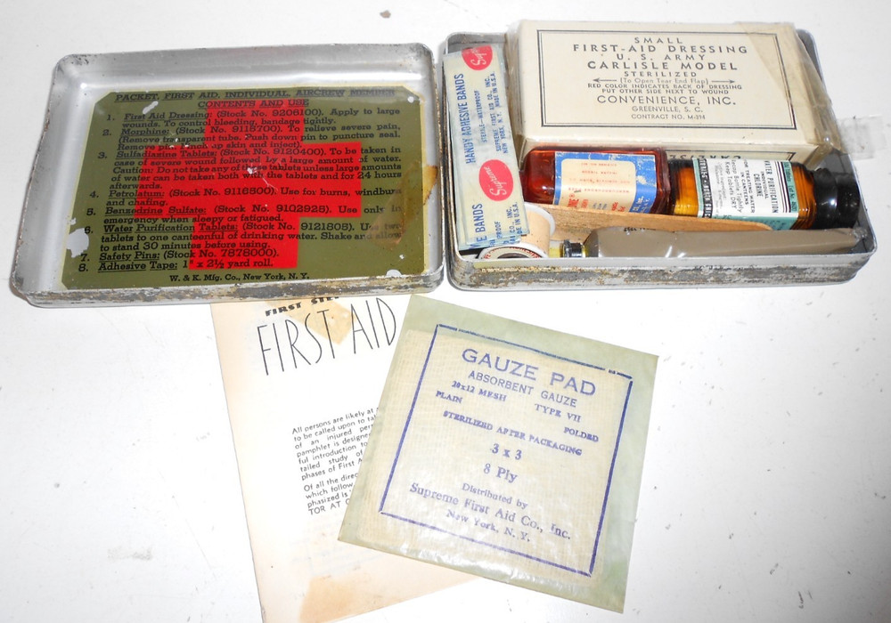 USGI Aircrew Member Individual First Aid Kit Packet w/original contents COMPLETE