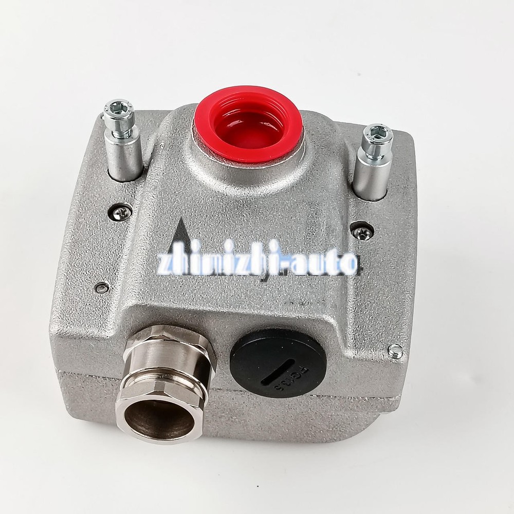 ONE SIEMENS BURNER FLAME SENSOR FLAME DETECTOR QRA50M