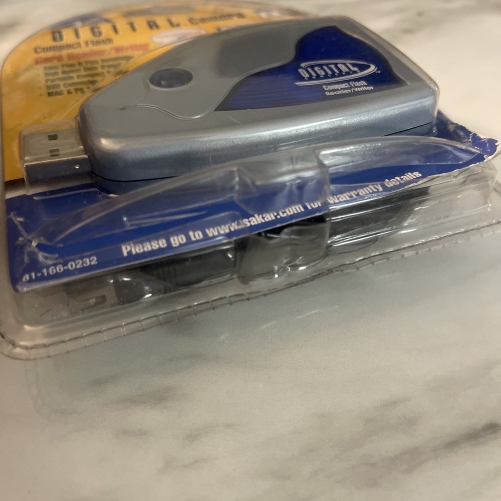 Quantaray Digital Camera Multi Media Card Reader/Writer USB Move Photos To PC