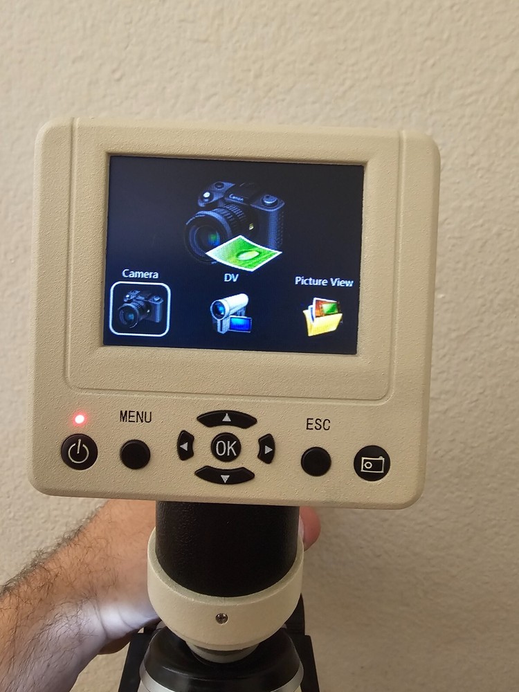 Motic Ecoline Advanced Digital Microscope Nice Lenses, 3.5" LCD Screen, Camera