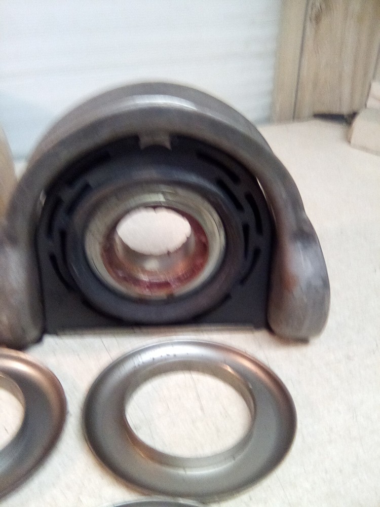 Ford D4TZ-4800-J Support Bearing