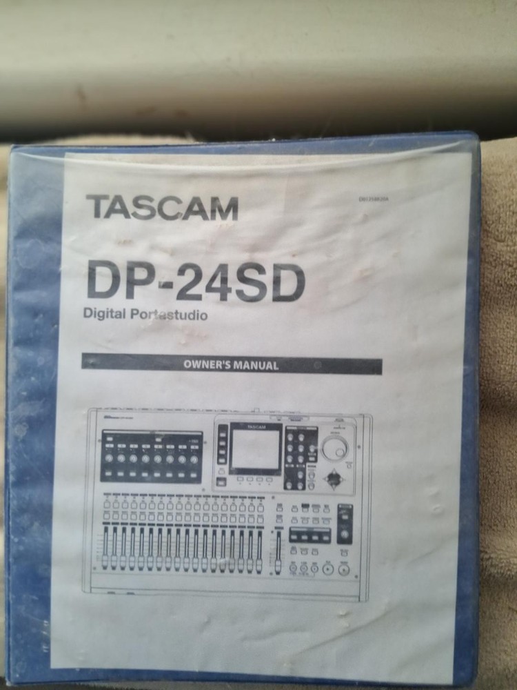 Tascam DP-24SD Porta-studio