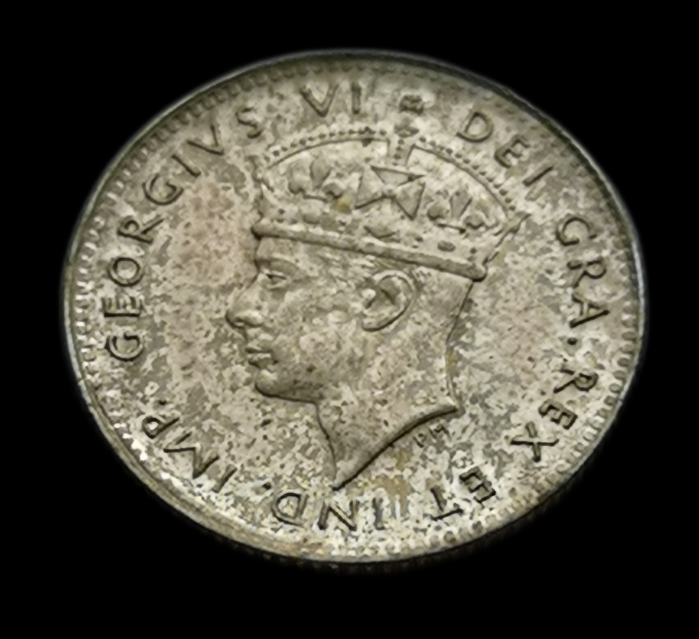*** CANADA 5 CENTS 1945 NEWFOUNDLAND ***