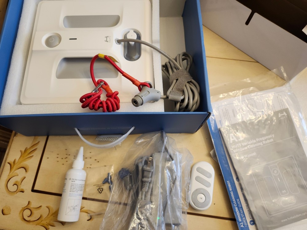 HUTT A1 Automatic Window Cleaning Robot Smart AI Navigation Remote Control