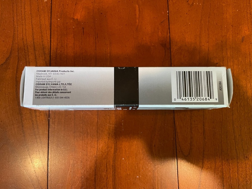 Sylvania Dulux D/E 26W Compact Fluorescent Light Bulb 20684 827