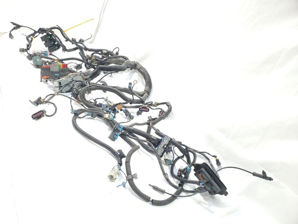 2002 Cadillac Eldorado OEM Engine Wiring Harness 4.6L 15334673
