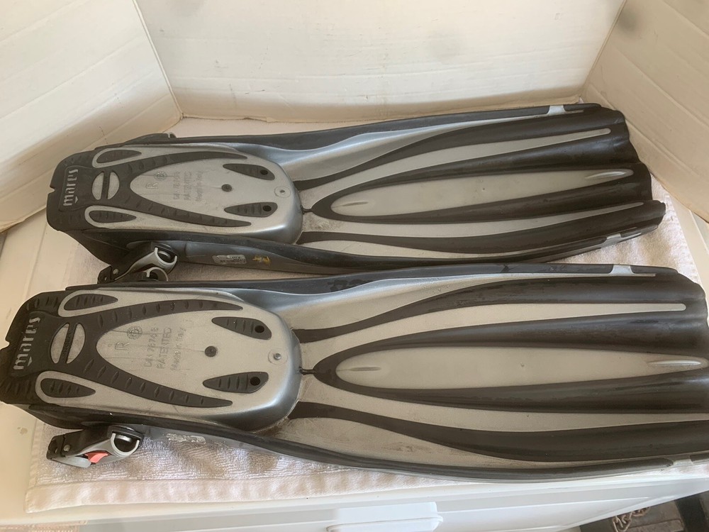Mares Quattro Excel Fins Size Regular