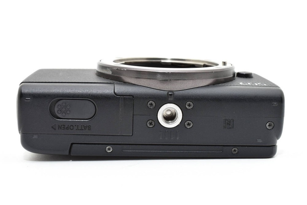 Canon EOS M100 body mirrorless YA8993#31