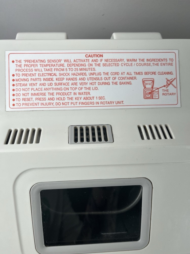Zojirushi BBCC-Q15 Bread Machine Maker Automatic 1.5lb Loaf~Tested - FAST SHIP!