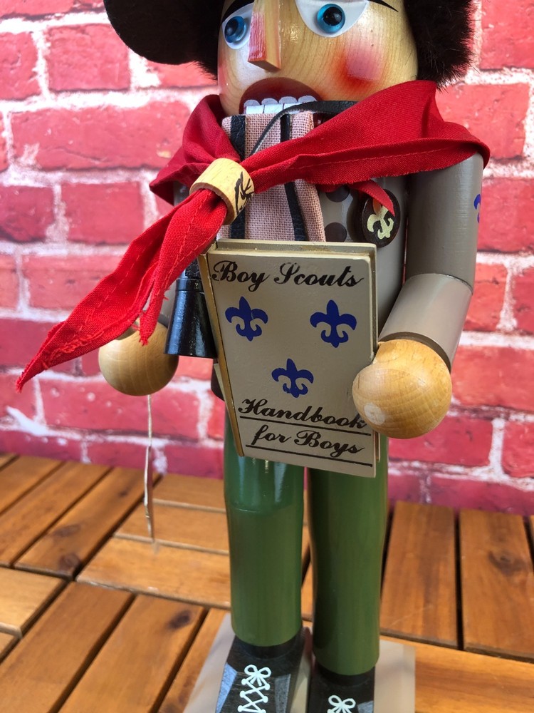 Vintage STEINBACH 15" NUTCRACKER "THE BOY SCOUT" S-899 From GERMANY Missing Flag
