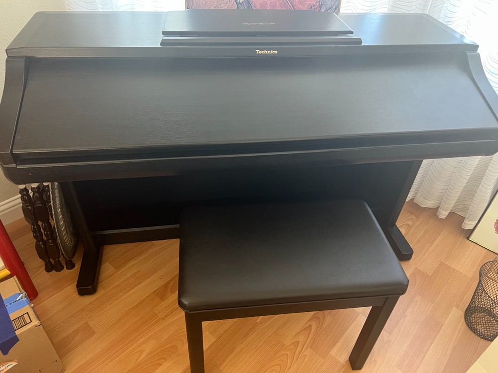 Technics Digital Piano Ensemble SX-PR702