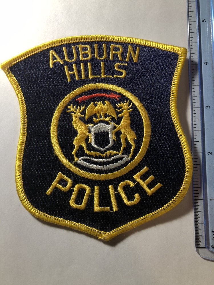 Auburn Hills Michigan Police Patch ~ Obsolete