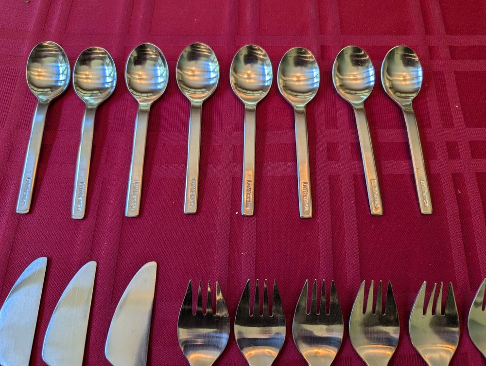 Luftansa Stainless Flatware 8 Place Settings 24 Total Pieces Nice