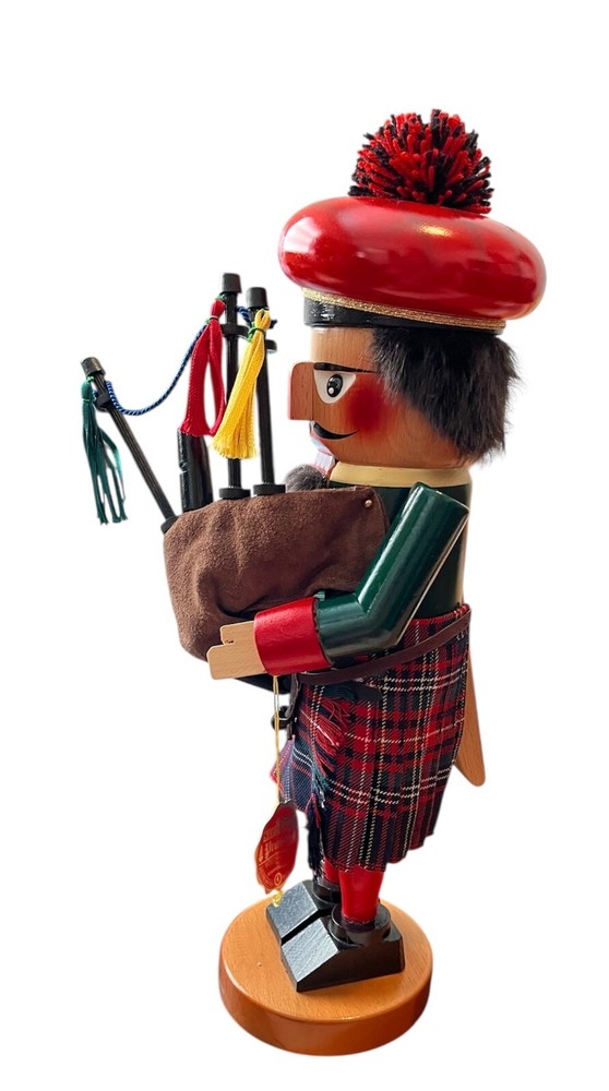 Steinbach Made in Germany Nutcracker S973 - Chubby Scottish Bagpiper