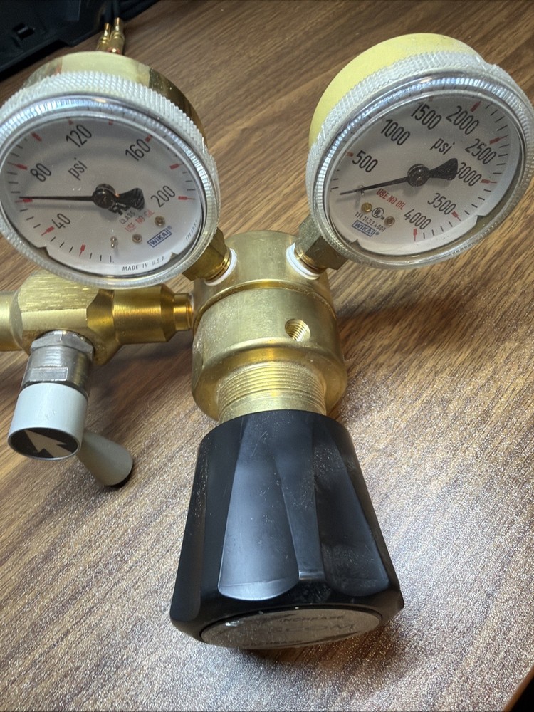 tescom pressure regulator 44-2213-241