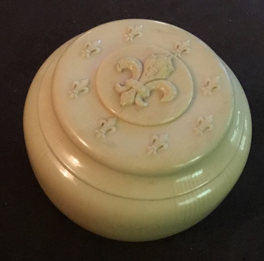 Vintage Empty Plastic Vintage Powder/compact container With Two Removable Tops