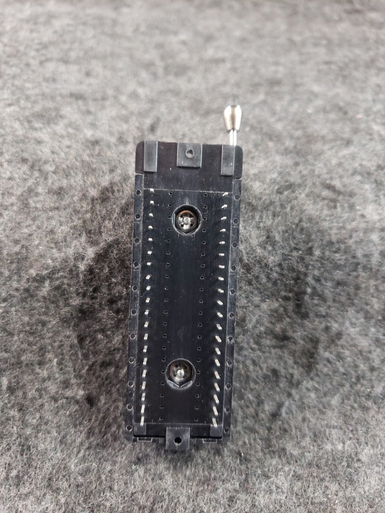 40 PIN Programmer Locking ZIF Socket High Stability for Production Line....(SB4)