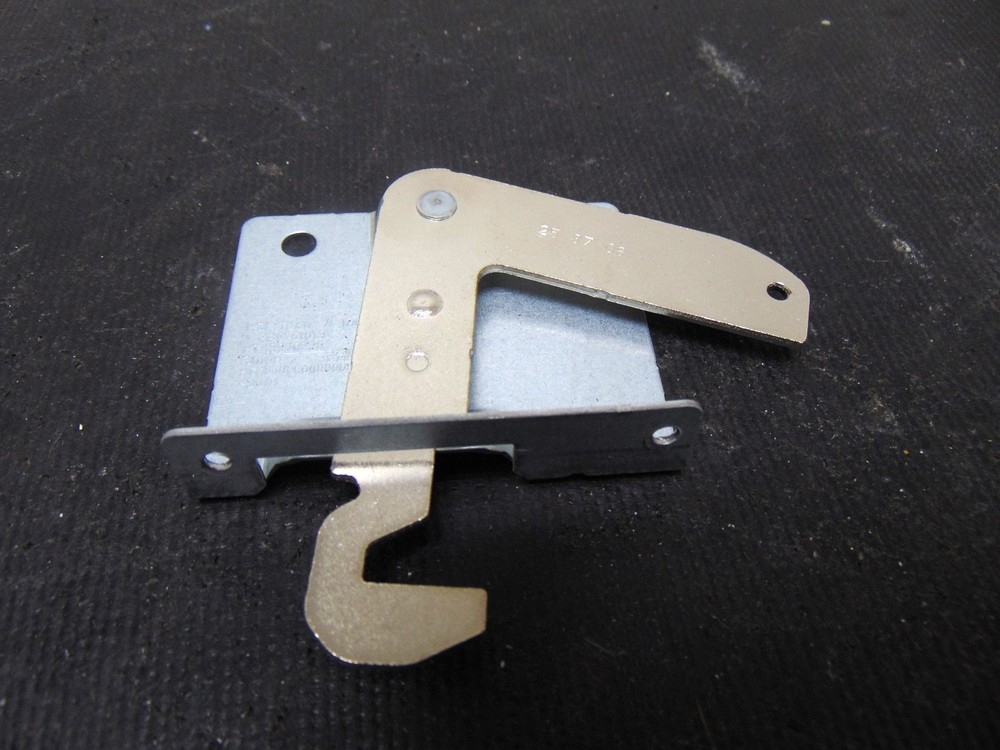 Maytag Range MFES6030RZ Latch 9761013