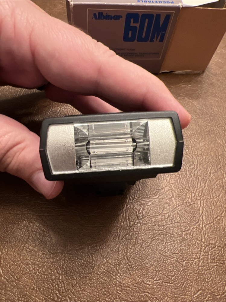 Albinar 60M Solid State Electronic Flash Pocketable