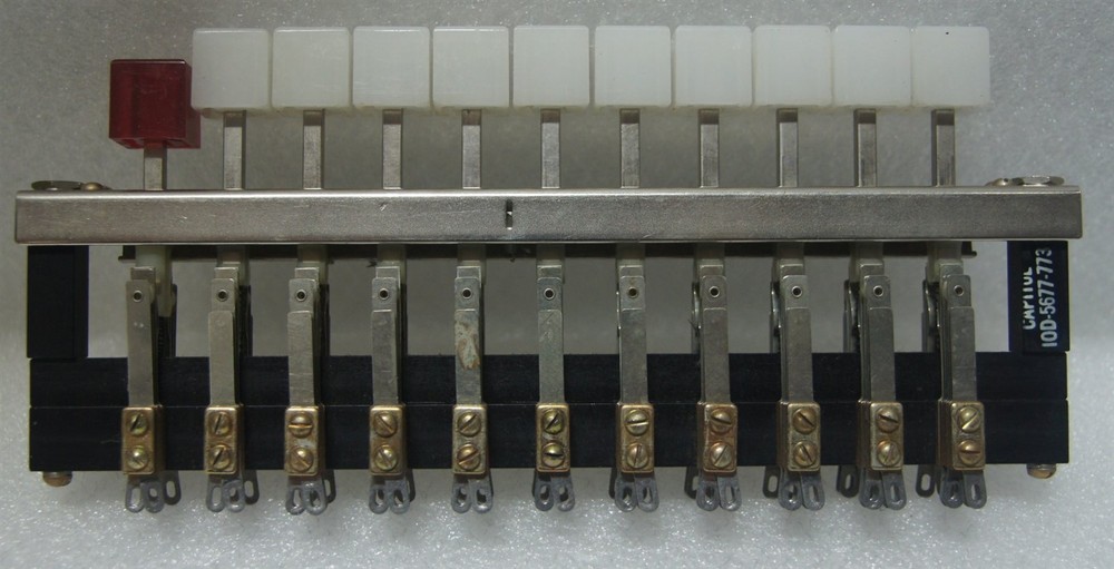 11 Button Jukebox Selector Push Switch Assembly, Capitol 10D-5677-773, 10+Reset